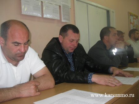 Круглый стол на тему: «Отцы против насилия в семье» Круглый стол на тему: «Отцы против насилия в семье»
